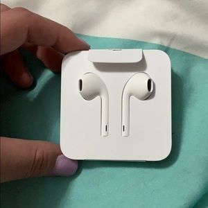 iPhone head phones